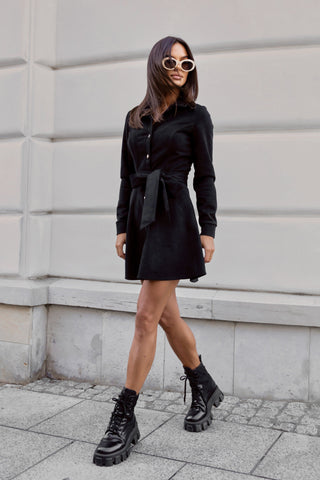 Sukienki, które „zagrają” jeszcze we wrześniu — jak wybierać modele z myślą o późnym lecie