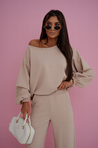 LaBalancia - Komplet COMFY - Beż - Hurtownia Odzieży Damskiej - POSLKA Produkcja i Sprzedaż Hurtowa - LaBalancia