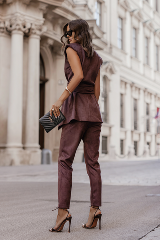 LaBalancia - Spodnie cygaretki KIARA - Brąz - Hurtownia Odzieży Damskiej - POSLKA Produkcja i Sprzedaż Hurtowa - LaBalancia