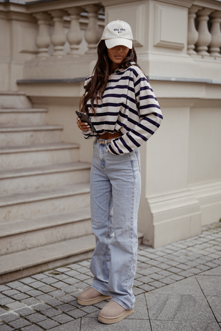 LaBalancia - Bluza ERITH pasy - beż i granat - Hurtownia Odzieży Damskiej - POSLKA Produkcja i Sprzedaż Hurtowa - LaBalancia