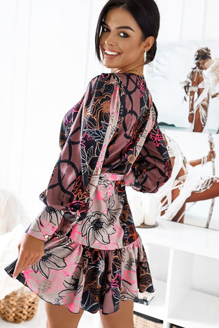 La Balancia | Hurtownia Odzieży Damskiej - Sukienka "ANNA" krótka - Wzór tłobeż i brąz - Hurtownia Odzieży Damskiej - POSLKA Produkcja i Sprzedaż Hurtowa - La Balancia | Hurtownia Odzieży Damskiej