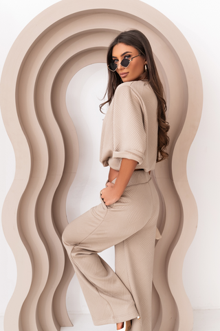 LaBalancia - Komplet LAUREL - Beżowy - Hurtownia Odzieży Damskiej - POSLKA Produkcja i Sprzedaż Hurtowa - LaBalancia