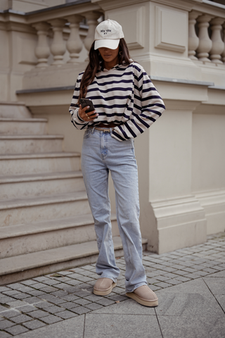 LaBalancia - Bluza ERITH pasy - beż i granat - Hurtownia Odzieży Damskiej - POSLKA Produkcja i Sprzedaż Hurtowa - LaBalancia