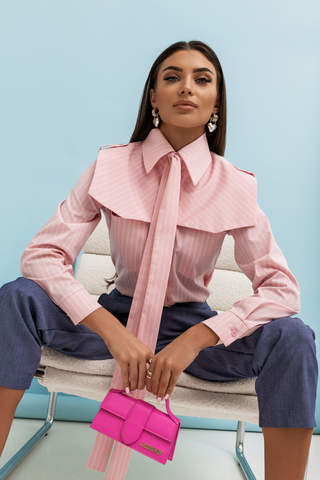 La Balancia | Hurtownia Odzieży Damskiej - Koszula MILO - Paski jasny róż - Hurtownia Odzieży Damskiej - POSLKA Produkcja i Sprzedaż Hurtowa - La Balancia | Hurtownia Odzieży Damskiej