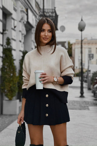 LaBalancia - Sweterek SAGE - Beżowy - Hurtownia Odzieży Damskiej - POSLKA Produkcja i Sprzedaż Hurtowa - LaBalancia