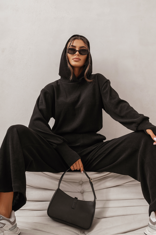 LaBalancia - Komplet HOPE - Czarny - Hurtownia Odzieży Damskiej - POSLKA Produkcja i Sprzedaż Hurtowa - LaBalancia