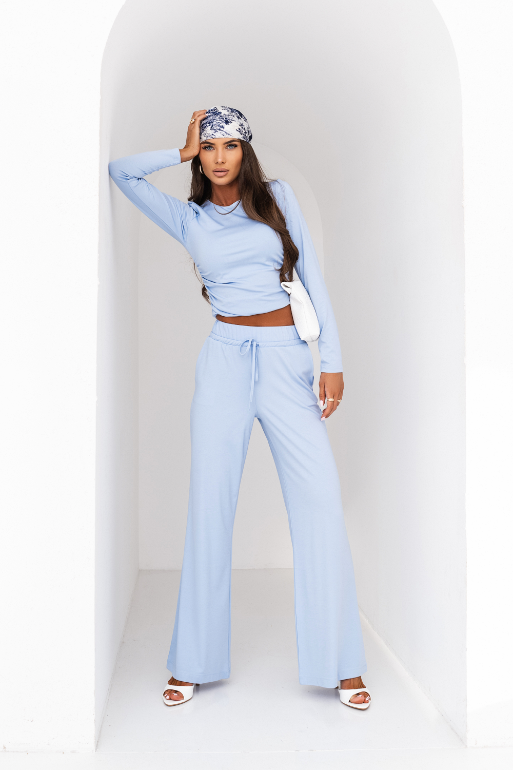 LaBalancia - Komplet SHIRA długi rękaw - Błękitny - Hurtownia Odzieży Damskiej - POSLKA Produkcja i Sprzedaż Hurtowa - LaBalancia