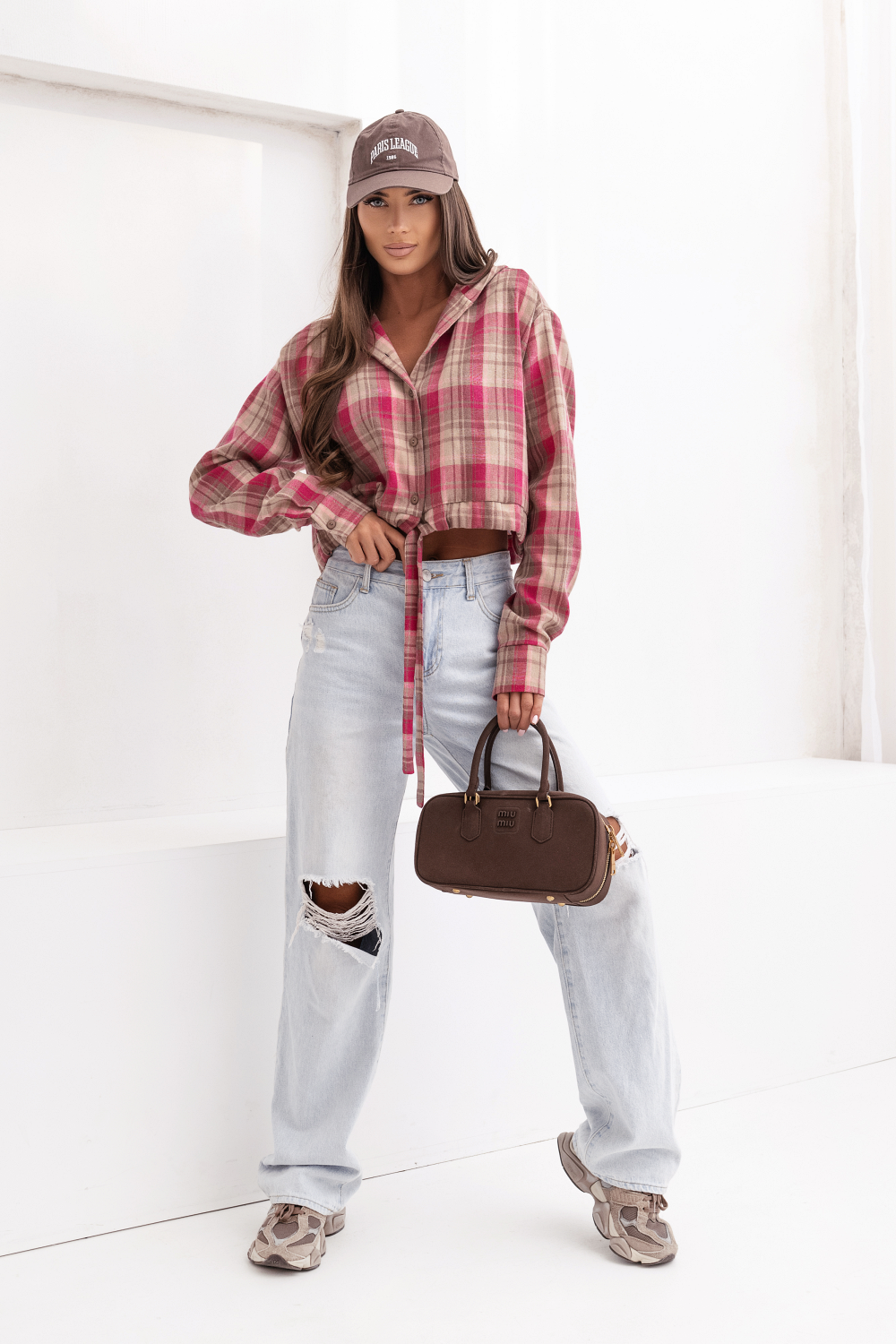 LaBalancia - Koszula z kapturem SOHO krata - Fuksja i beż - Hurtownia Odzieży Damskiej - POSLKA Produkcja i Sprzedaż Hurtowa - LaBalancia