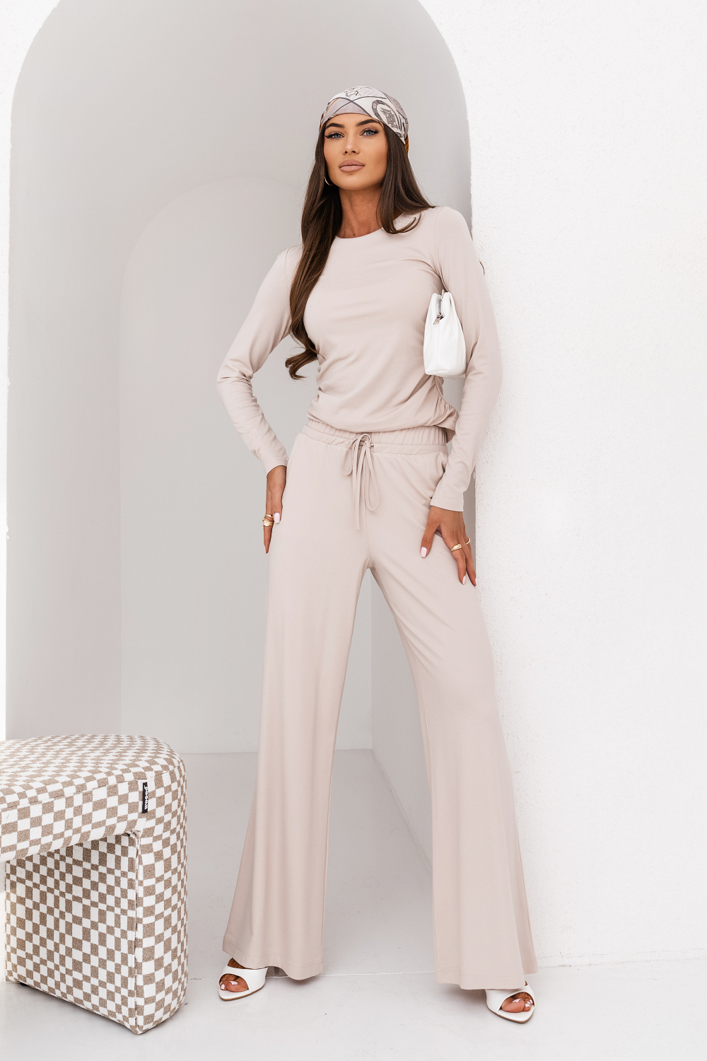 LaBalancia - Komplet SHIRA długi rękaw - Beżowy - Hurtownia Odzieży Damskiej - POSLKA Produkcja i Sprzedaż Hurtowa - LaBalancia